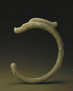 新石器時代大玉龍 新石器時代大玉龍