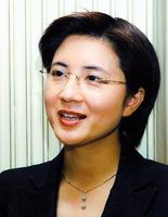 主持人：張麗玲