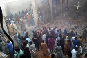 3&middot;28巴基斯坦倉庫坍塌事故