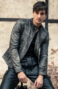 米歇爾·貝爾 米歇爾·貝爾