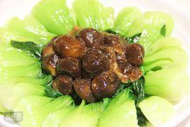 冬菇扒菜膽 冬菇扒菜膽