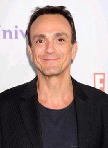 漢克·阿扎里亞 漢克·阿扎里亞