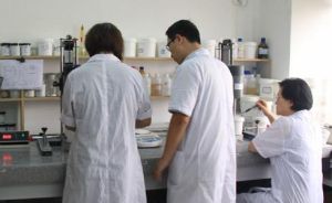 電泳設備廠試驗室