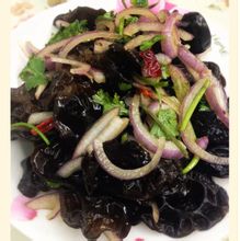 涼拌木耳