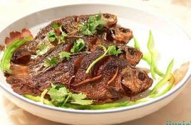 醋烹鯽魚 醋烹鯽魚