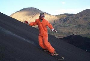 （圖）火山滑板