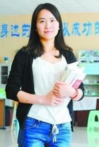 左婭菲娜 左婭菲娜