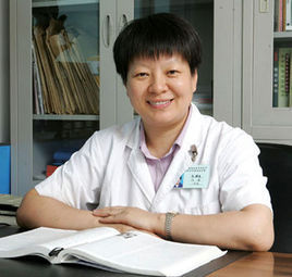 楊霞[中國消化外科奠基人之一]