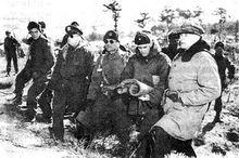 1951年1月28日，麥克阿瑟與李奇微視察戰場