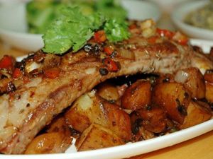 土豆烤排骨 土豆烤排骨