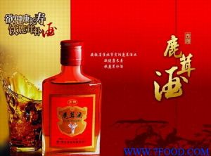 紅參鹿茸酒 紅參鹿茸酒