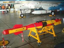 三菱F-2掛載的Mk.82實驗炸彈