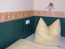 卡爾馮克勞塞維茨酒店