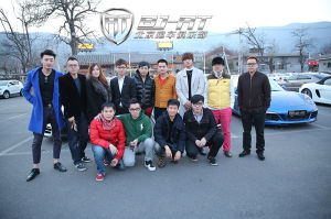 攜手2013奧迪R8奧迪總冠軍車手