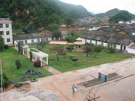 東街自然村[雲南省文山州丘北縣雙龍營鎮雙龍營行政村]