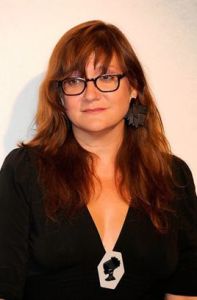 伊莎貝爾·科賽特 伊莎貝爾·科賽特