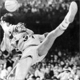 晾衣繩式犯規 晾衣繩式犯規