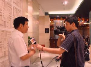 深圳衛視採訪江紫豪先生