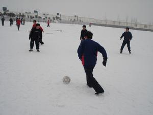 雪地足球