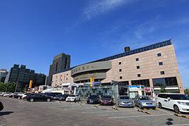 燕莎友誼商城 燕莎友誼商城