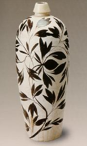 磁州窯白釉黑花牡丹紋瓶 磁州窯白釉黑花牡丹紋瓶