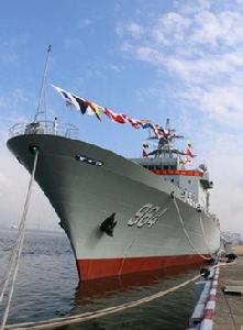 駱馬湖號綜合補給艦 駱馬湖號綜合補給艦