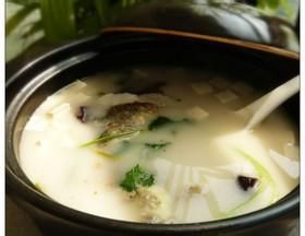 玉竹煲豆腐 玉竹煲豆腐