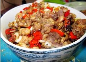 指天椒炒雞丁 指天椒炒雞丁