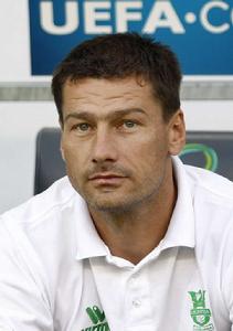 埃爾敏·西曆亞克 埃爾敏·西曆亞克