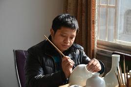 朱泓[景德鎮陶瓷藝術家朱泓]