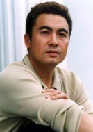 角色名： 陸良平