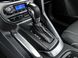 雙離合半自動 雙離合半自動