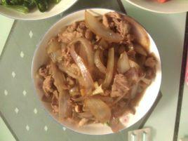 洋蔥羊肉片 洋蔥羊肉片