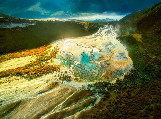 媲美九寨,不輸黃龍,四川最後的五彩秘境,低調地讓人心疼