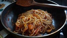 炒甜麵條 炒甜麵條