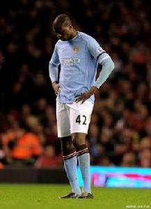 吉拉德·加納烏恩 吉拉德·加納烏恩