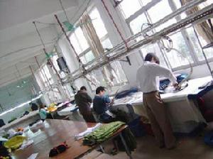 深圳僑德服飾有限公司 深圳僑德服飾有限公司