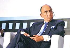 阿列克斯·吉拉迪