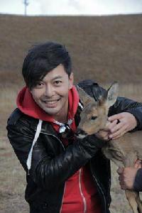 賀根啟爾 賀根啟爾