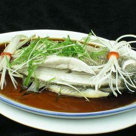 家常清蒸鱸魚 家常清蒸鱸魚