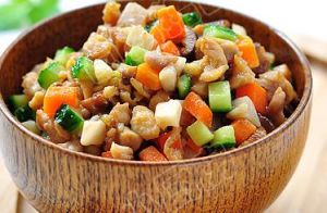 脆藕炒雞米 脆藕炒雞米