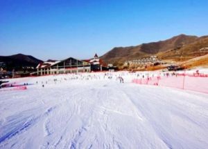 玉龍灣滑雪場 玉龍灣滑雪場