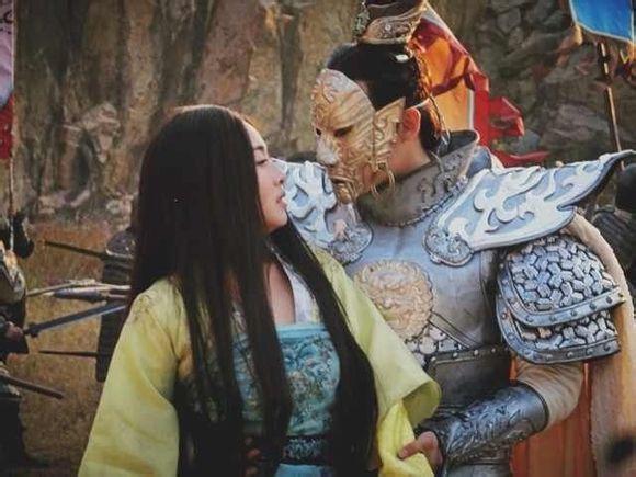 名氣不在蘭陵王之下,每次殺敵都戴“獠牙鬼面”,人稱:面涅將軍 名氣不在蘭陵王之下,每次殺敵都戴“獠牙鬼面”,人稱:面涅將軍