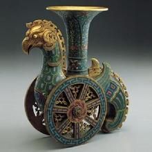 清乾隆掐絲琺瑯天雞尊