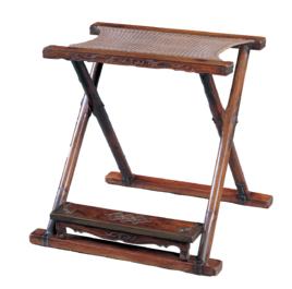 明晚期黃花梨卷草紋馬扎