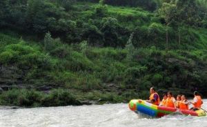 蜀南茉莉香都漂流 蜀南茉莉香都漂流