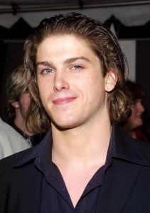 麥克曼德紐特 麥克曼德紐特