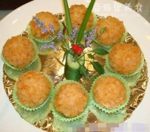 椰絲灌湯蝦球 椰絲灌湯蝦球