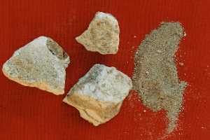 固崩止帶 固崩止帶