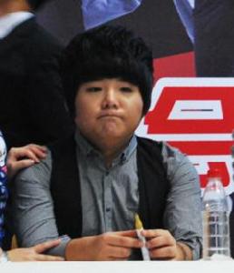 張建波[2010年快樂男聲全國第8名]